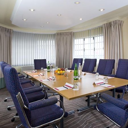 Ramada Hatfield Hatfield  Bagian luar foto